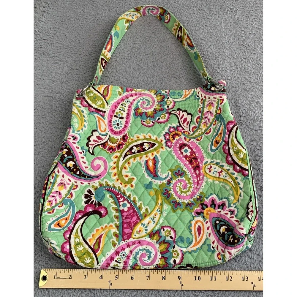 Vera Bradley Tote Bag Paisley TUTTIFRUTTI  Magnetic Close Green Pink Blue Floral